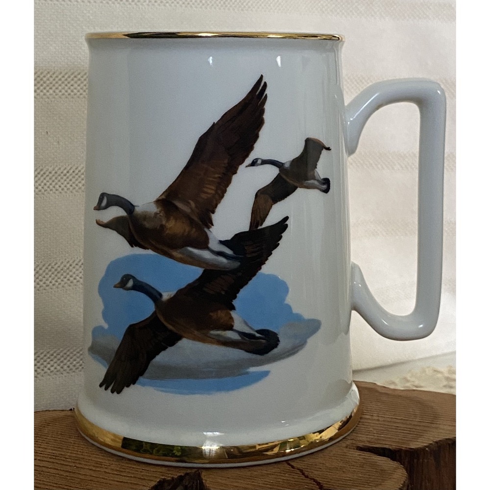Vintage John James Audubon Porcelains Canadian Geese 1985 Beer Mug Stein Goose